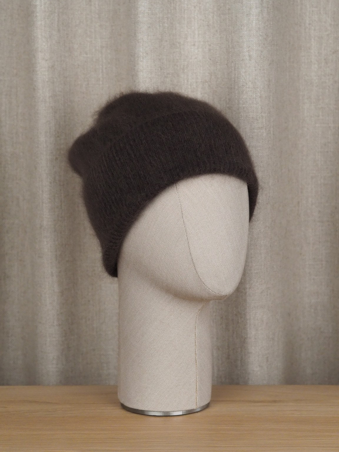 Cashmere beanie, Dark chocolate