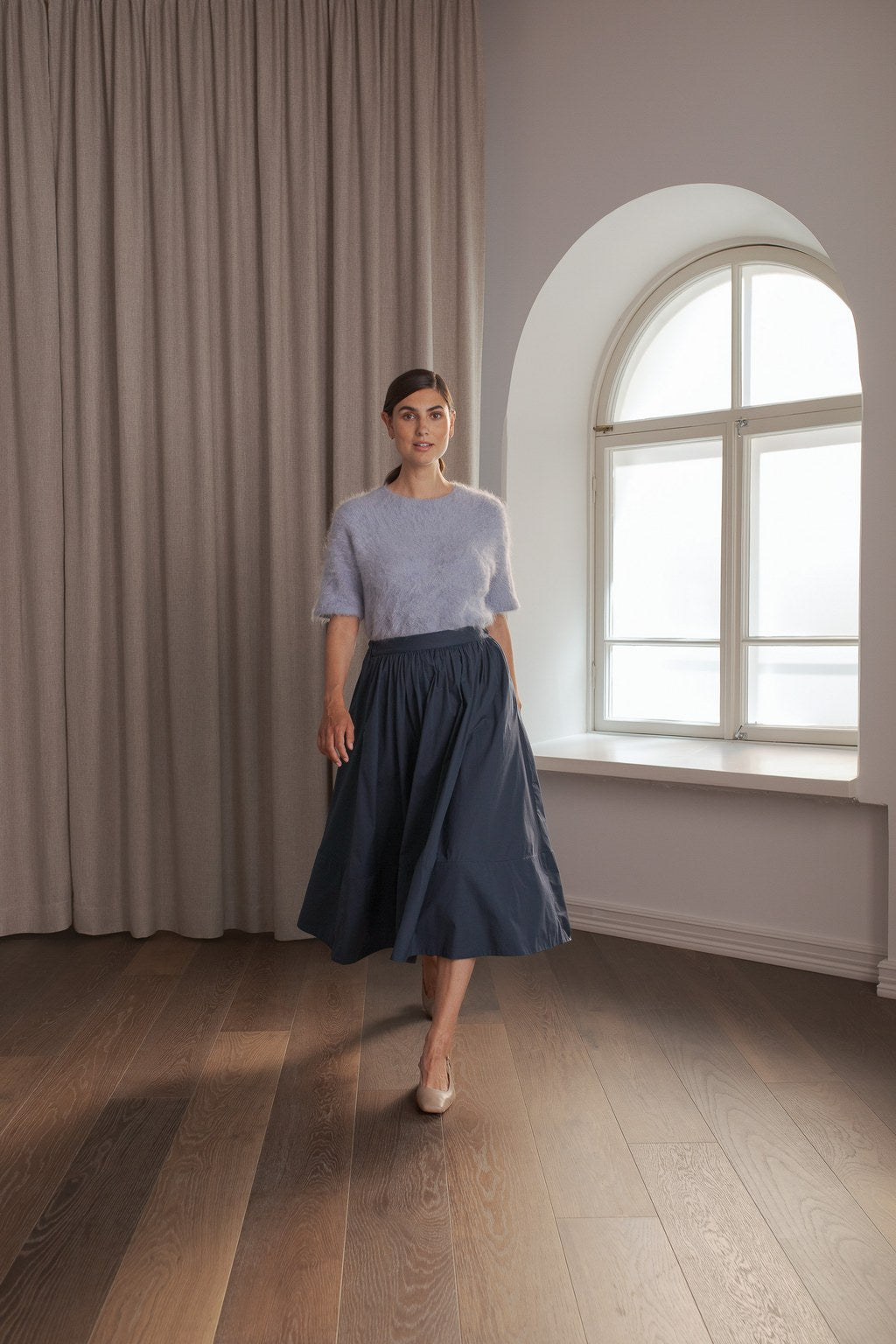 Cotton skirt with a wide lapel