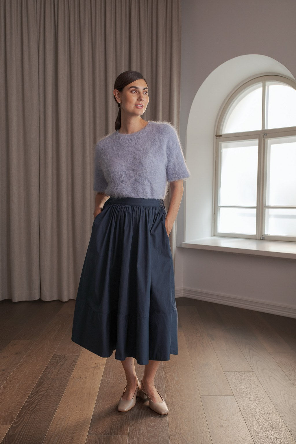 Cotton skirt with a wide lapel