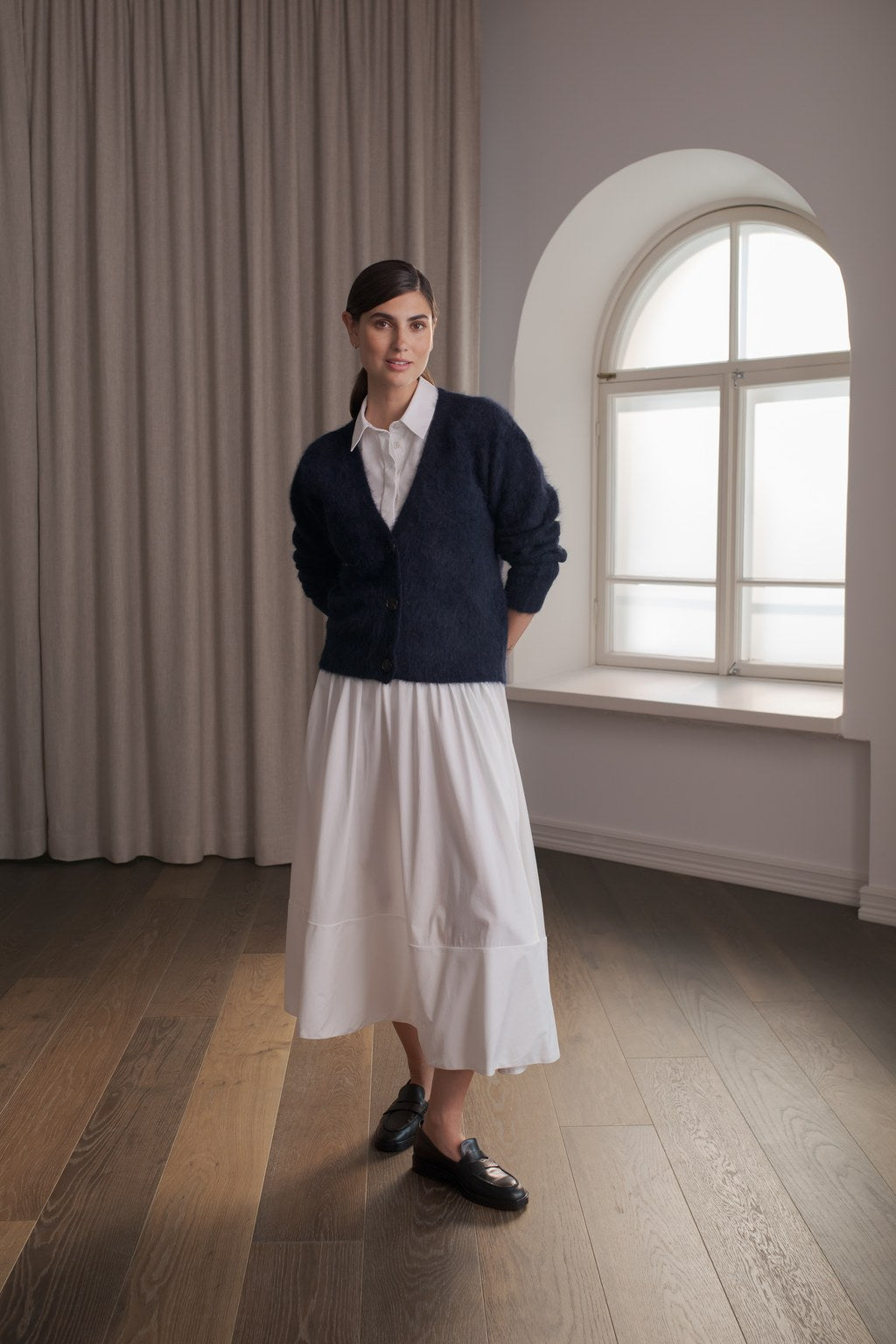 Cotton skirt with a wide lapel