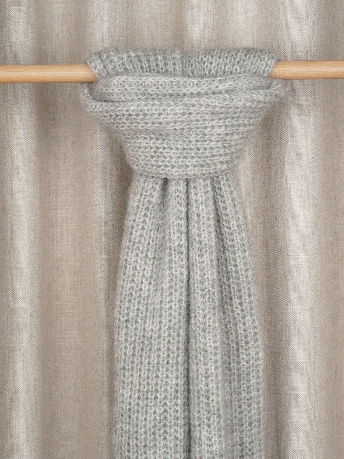 Scarf made of kid mohair blend, Light gray melange