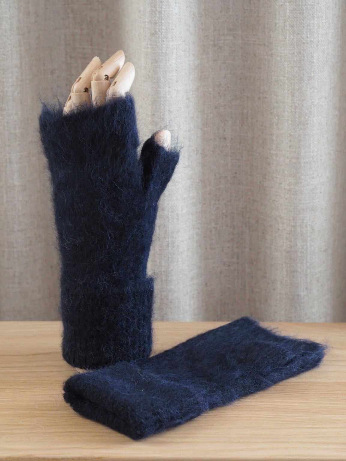 Alpaca wrist warmers, Dark navy